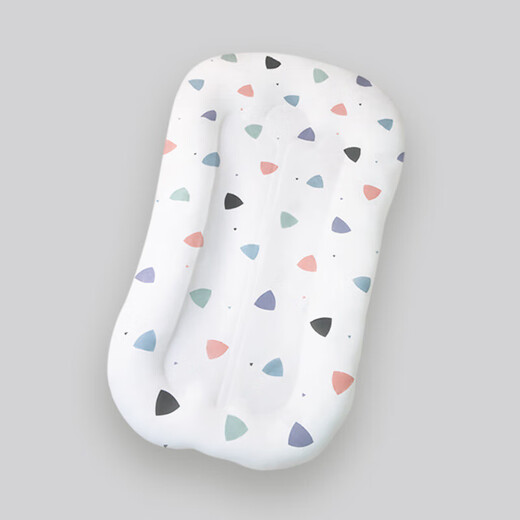 Cross-border crib mid-bed comfort Baoping replacement wholesale newborn bionic bed travel portable crib recliner Big White Goose 95cm*51cm