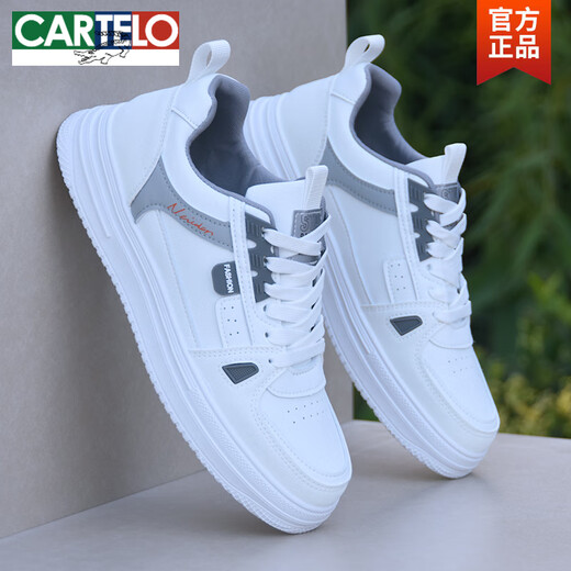 Zapatos de cartelo para hombres en primavera y otoño 2025 Nuevos zapatos blancos transpirables para hombres para hombres.