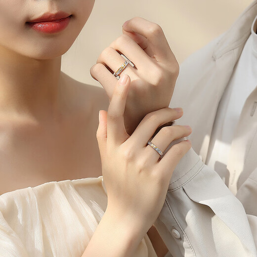 Lao Fengxiang S925 Koi ripple couple rings silver jewelry Koi ripple couple rings separated color men + certificate + brand gift box