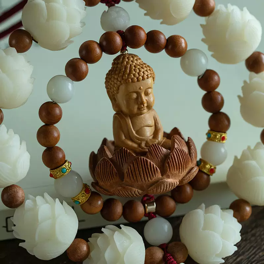 Yusenyi picked up a huge discount, high-end boxwood carving baby Buddha car pendant, Bodhi car rearview mirror pendant, Duobao car pendant