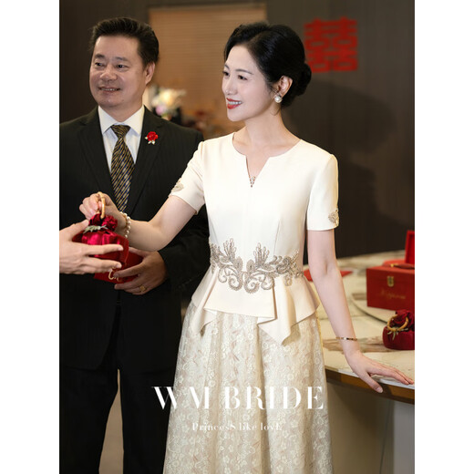LISM International First-line Brand High-end Wedding Dress 2025 New Young Mother-in-law Wedding Banquet Dress Fake Two-Piece Dress Can Champagne Color 2XL
