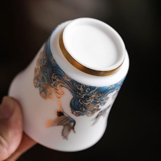 Xianghe Guanhai Tea Cup Master Cup Large Single Dehua White Porcelain Mutton Fat Jade Kung Fu Tea Set Tea Cup Xianghe Guanhai Dengyun Sukiyaki Master Cup Gift Box-125ml