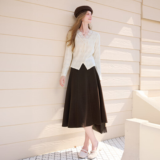 Xiangying Lace V-neck Shirt Women's Long Sleeve 2025 Winter New Temperament Waist Design French Knitted Top Lubai S 155/80A/85-95Jin Jin is equal to 0.5 kg