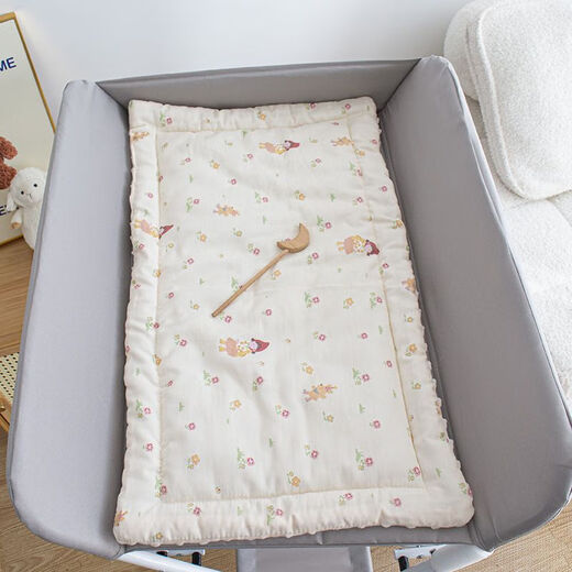Baby table nursing table cotton mat newborn mattress pure cotton table accessories baby changing table sleeping pad Moon Bear Class A changing table mat 40*70