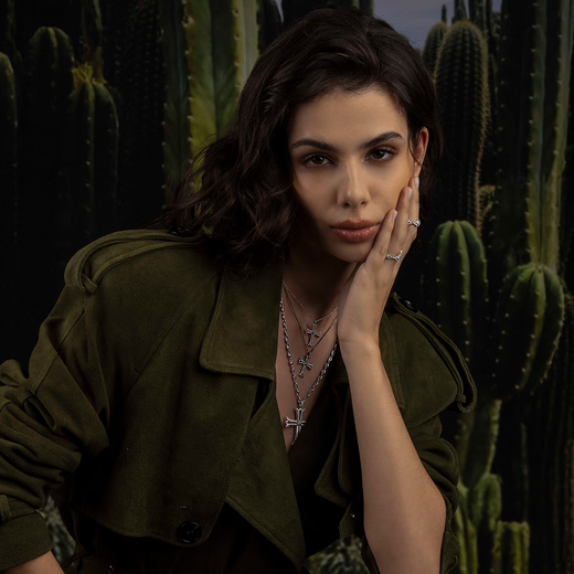 APM Monaco silver white cross adjustable necklace women's men's necklace women's light luxury niche sweater chain