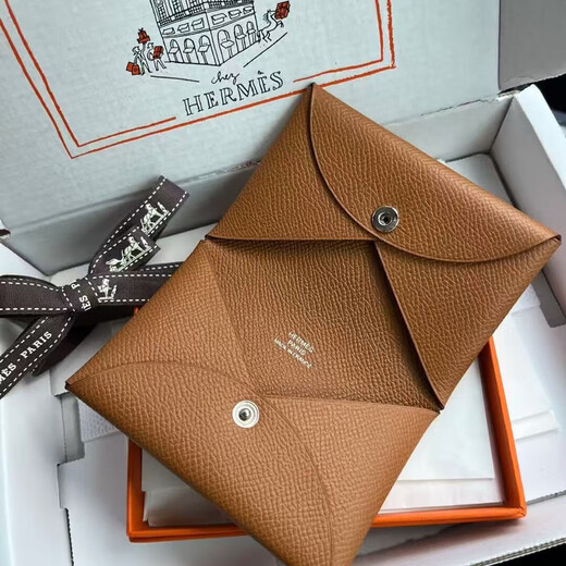 爱马仕（HERMES）Calvi系列Epsom小牛皮卡包零钱包名片夹纯色简约女款 新年送礼 金棕色H044164CK37