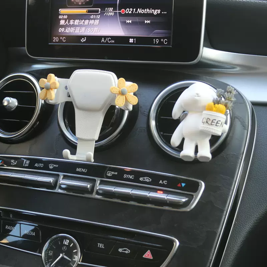 Yusenyi Car Cartoon Cute Mobile Phone Holder Car Air Conditioning Outlet Perfume Aromatherapy Decorative Car Navigation Support Stand Pink Heart Mobile Phone Holder White