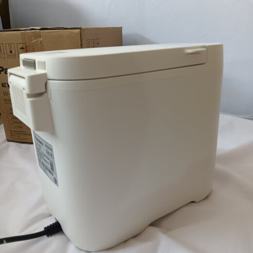 Panasonic Xiaochuangjiang PD051 bread machine household fully automatic small mini bread cake All breakfast machine Panasonic bread machine Xiaochuangjiang PD051 9 new slightly obvious use prototype