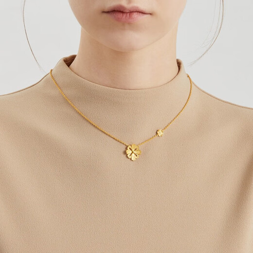 Chow Sang Sang Gold Necklace Pure Gold Gesang Flower Pendant with Chain Wedding Three Gold 86940N Priced at 45cm 9.05g