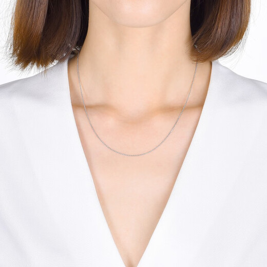 Chow Sang Sang Wang Anyu's same style Pt950 platinum versatile plain chain platinum platinum necklace for men and women 42860N priced 40cm - 2.28g (including labor cost 370 yuan)