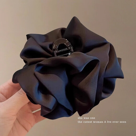 Cloud pleated bubble gripper for women 2025 new high-end large shark clip for the back of the head black bow hair clip black cloud bubble extra large gripper about 13cm