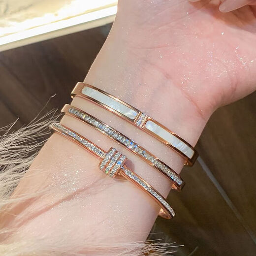 Yuying rose gold titanium steel bracelet for women, high-end bracelet, zircon bracelet, imitation rose gold pigment ring bracelet, hand accessories, starry sky and diamond bracelet, rose gold, titanium steel