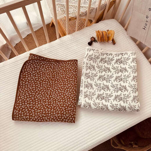 Diaper pad, baby waterproof, breathable, washable diaper, large size baby diaphragm sheet, aunt's menstrual pad, Misty Forest + Splendid Years 2-piece changing set, urine and dirty separator, washable 50x70cm