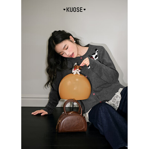 Broad gray lazy knitted cardigan sweater jacket for women 2025 autumn and winter new style embroidered short top for small people, gray, released on November 28 S