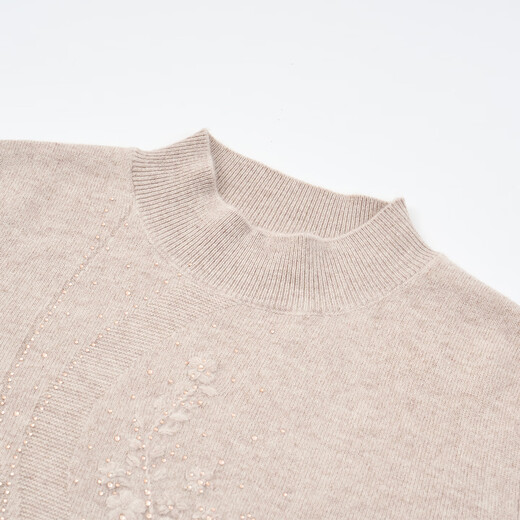 Golden Rabbit 2025 Autumn and Winter New High-end 100 Pure Wool Sweater Western Style Mom Sweater Middle-aged and Elderly Women's Knitted Bottoming Sweater Bean Paste Color Thick 100 Pure Wool 2XL Recommended 115-125 Jin Jin equals 0.5 kg