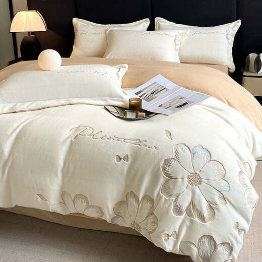 Mercury series 2024 new winter thickened milk velvet four-piece set warm coral velvet embroidered quilt cover sheet fitted sheet plush bedding Class A quick heating non-shedding milk white 1.5 meter bed sheet style four-piece set quilt cover 200 230