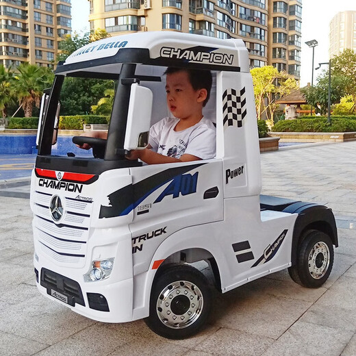 Harley-Bella Mercedes-Benz truck head children's electric car four-wheel remote control baby toy car can sit in red four-wheel drive genuine Mercedes-Benz Actros truck head + free personalized car stickers