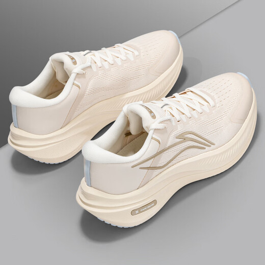 Li Ning (LI-NING) Series 2025 Winter New Women's Yueying 5 Rebound Trend Versatile Comfortable Anti-Slip Shock Absorbing Sports Shoes Rock White Gray ARHV016-18 35