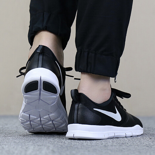 耐克NIKE 女子 训练鞋 FLEX ESSENTIAL 运动鞋 924344-001黑色36码