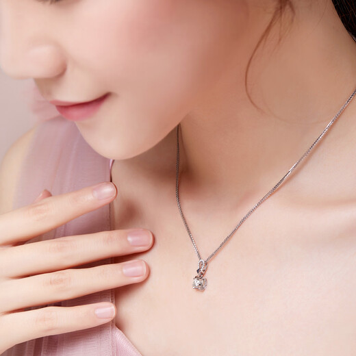 Chao Acer and Deng Wei's same style Cupid's Promise 18K gold diamond necklace and neck accessory, high-end light luxury gift YD, chain length is about 42cm + extension chain, diamond is about 0.3ct