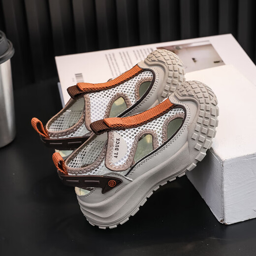 Spring and summer new sports shoes for boys, single net, girls and children's shoes, soft sole casual shoes, trendy khaki 12, size 34, inner length 21.7CM