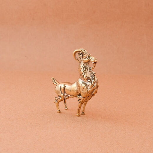 Fantasy brass, antique and old-fashioned, proud antelope metal crafts ornaments, home office desktop ornaments, tea pet ornaments, proud antelope