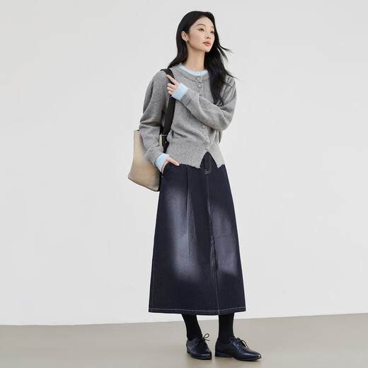 Dialogue (DUIBAI) fake two-piece contrasting color splicing cardigan sweater for women 2025 winter new sheep wool elegant round neck knitted jacket floral gray S