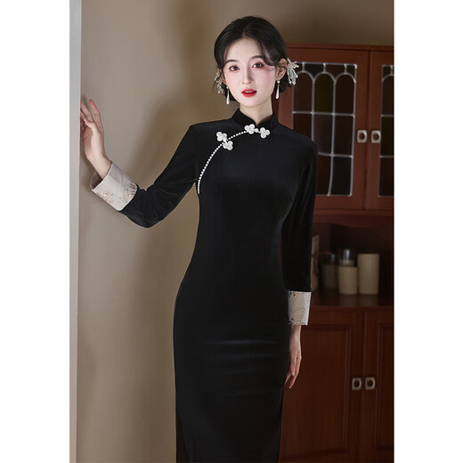 Clothing sample Retro black velvet cheongsam long-sleeved 2025 autumn slimming waist temperament dress daily style 557 L
