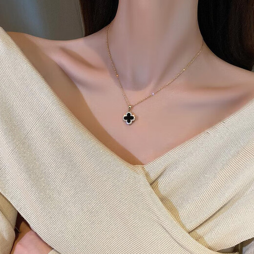 Necklace, high-end, luxury, niche design for women, ins cold style clavicle chain, double-sided four-leaf clover washable pendant, gold four-leaf flower necklace A0292