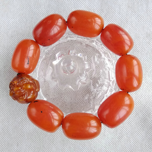 Aoyin's collection-grade worry-free aging beeswax bracelet & high-end aging beeswax handheld