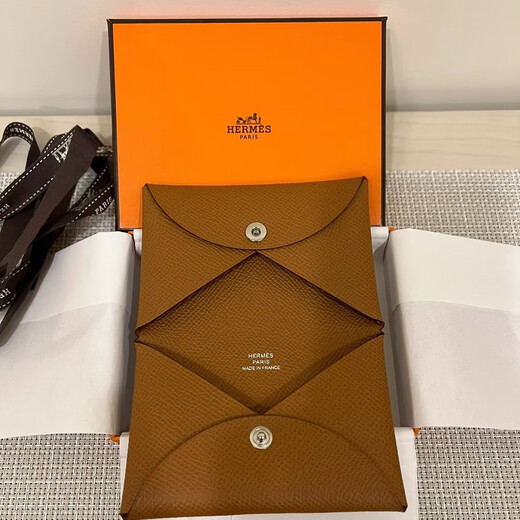 爱马仕（HERMES）Calvi系列Epsom小牛皮卡包零钱包名片夹纯色简约女款 新年送礼 金棕色H044164CK37