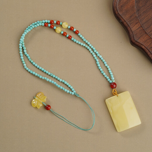 Potala Palace's Orphan Beeswax Green Pine Pendant Pendant Sichuan Material Nanhong Transfer Bead Necklace Men's and Women's Birthday Gift for Girlfriend
