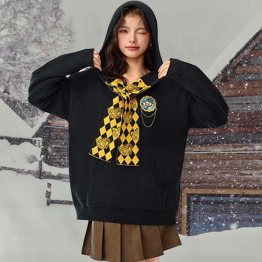 B.Duck Little Yellow Duck Sweater Women's 2025 Winter New Contrast Color Jacquard Plaid Scarf Patch Hooded Sweater Black XS