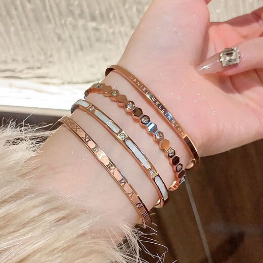 Yuying rose gold titanium steel bracelet for women, high-end bracelet, zircon bracelet, imitation rose gold pigment ring bracelet, hand accessories, starry sky and diamond bracelet, rose gold, titanium steel