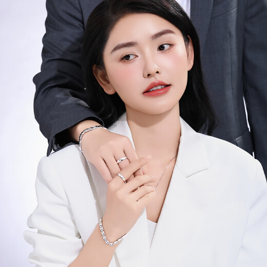 Wanfulong platinum ring PT950 platinum couple ring for girlfriend and wife, adjustable and customizable, same style for men and women. One thing, one certificate. Supports identification. If you get a fake one, you will lose 10%.