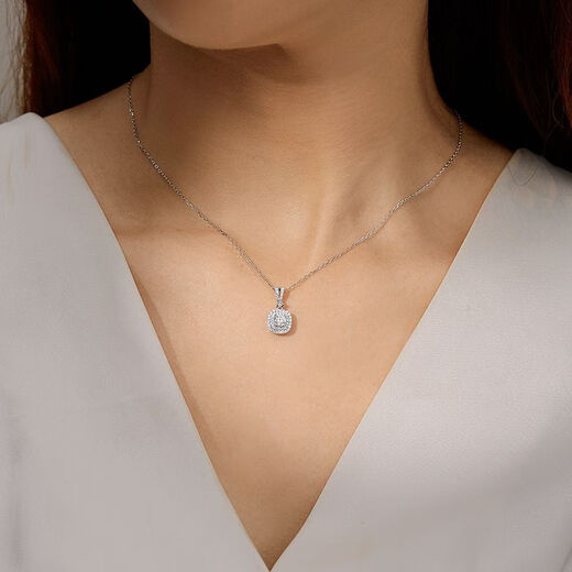 Special Clearance S925 Silver Cluster Diamond Necklace Daily Versatile Popular Pendant for Girlfriend Gift Ungraded 3 Points Ungraded Popular Small Sugar Cube Pendant 3 Points Diamond + Side Stone is Zircon