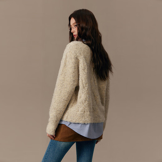 CHUU fake two-piece plaid sweater for women 2025 winter new product splicing letter embroidery holes with wool sweater apricot one size