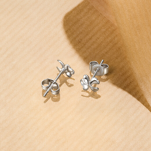 ZLF platinum earrings for women PT950 platinum car flower sparkling lucky four-leaf clover earrings 1.33g