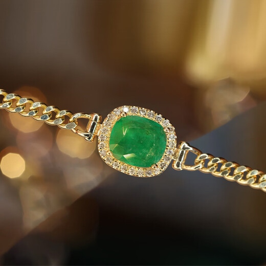 18K gold emerald Cuban bracelet is a noble and fashionable item