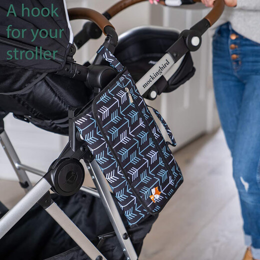 New style portable baby diaper pad, newborn diaper changing pad when going out, can be folded into a mommy handbag, arrow style 60x35cm