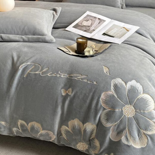Mercury series 2024 new winter thickened milk velvet four-piece set warm coral velvet embroidered quilt cover sheet fitted sheet plush bedding Class A quick heating non-shedding milk white 1.5 meter bed sheet style four-piece set quilt cover 200 230