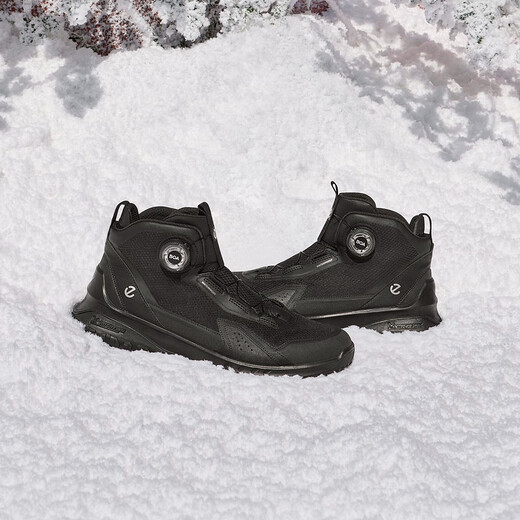 ECCO's 25th autumn and winter new BOA knob grip non-slip high-top mountaineering sneakers Aotu 824344 black 41