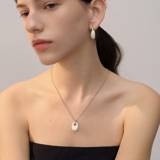 Arsis Flowing Cloud and Mist Necklace Women's Enamel Clavicle Chain Light Luxurious and High-Level Sweater Chain Birthday Gift for Girlfriend Flowing Cloud and Mist Necklace (Small Size)