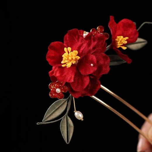 Meng Junchen beauty makeup autumn and winter red camellia new Chinese style U-shaped hairpin bride Xiuhe headdress cheongsam ancient style accessories toast clothing red 1 hair comb