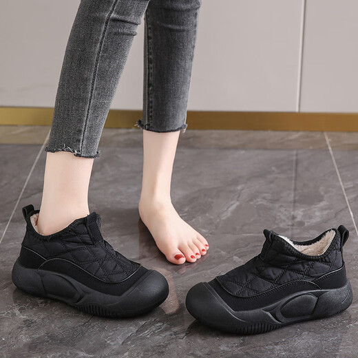Old cotton shoes with velvet to keep warm in winter, slip-on mother's shoes, non-slip soft sole, black sports and casual shoes, black 35, ready for delivery