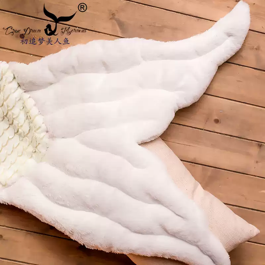 RSRDDY Mermaid Tail Double-layer Blanket Thick Air-conditioned Small Blanket Children's Adult Sleeping Bag Anti-Kick Quilt Sofa Lunch Blanket Light Yellow-Double-Layer One-size-fits-all Can be used by both adults and children