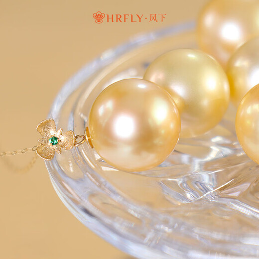 Gold bead pendant under the wind 18K gold seawater pearl necklace autumn and winter versatile perfect round single clavicle chain fashion gift for mother 11-12mm