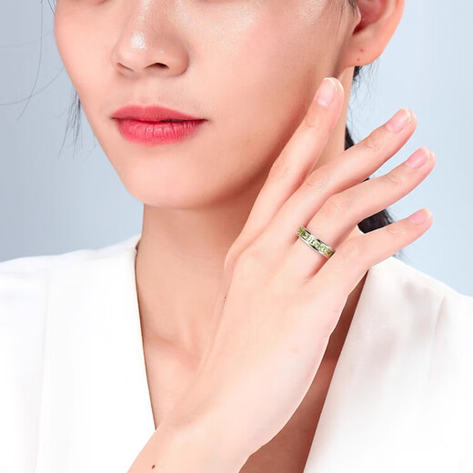 Everlasting leaf peridot ring square full of emeralds for men and women couple ring No. 15