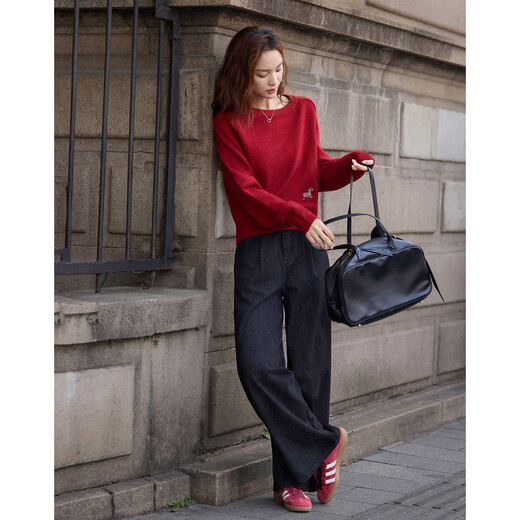 Demana Salt Wind Roaming Winter Dopamine Round Neck Embroidered Sweater Small Soft Elastic Tolerance Sweater Women's Top