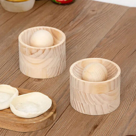 BYX new leather press, special tool for steamed bun skin, dumpling and steamed bun scalp tool, household solid wood burr-free large mold, 1 pack, solid wood pressure tool for dumpling skin